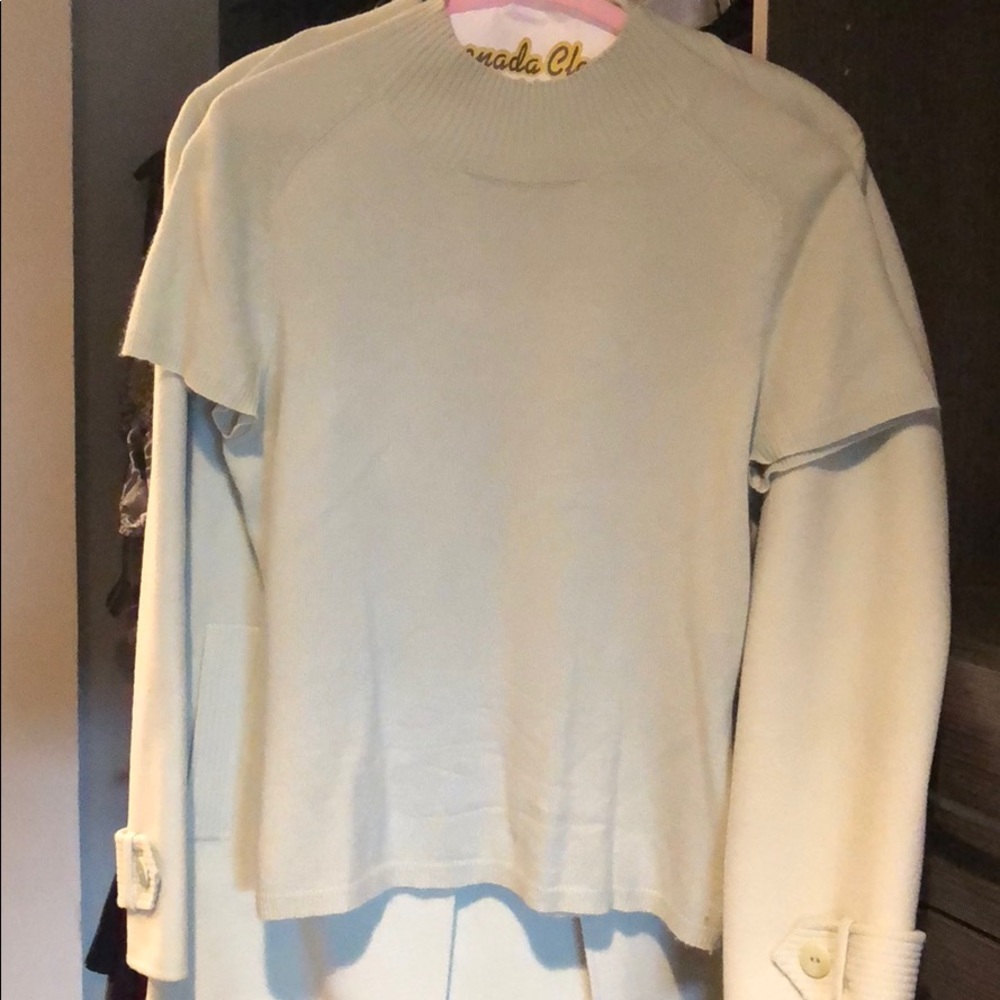 Mint color cashmere and silk sweater